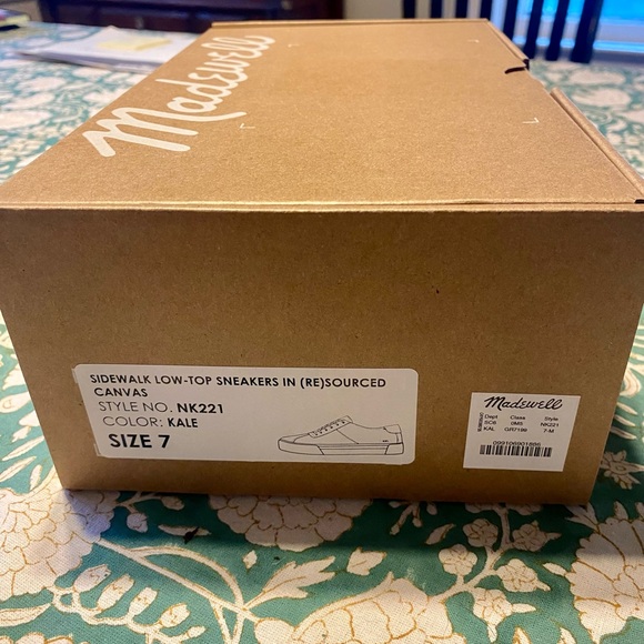 New with tags Madewell canvas low top sneakers in “kale” - Picture 4 of 6